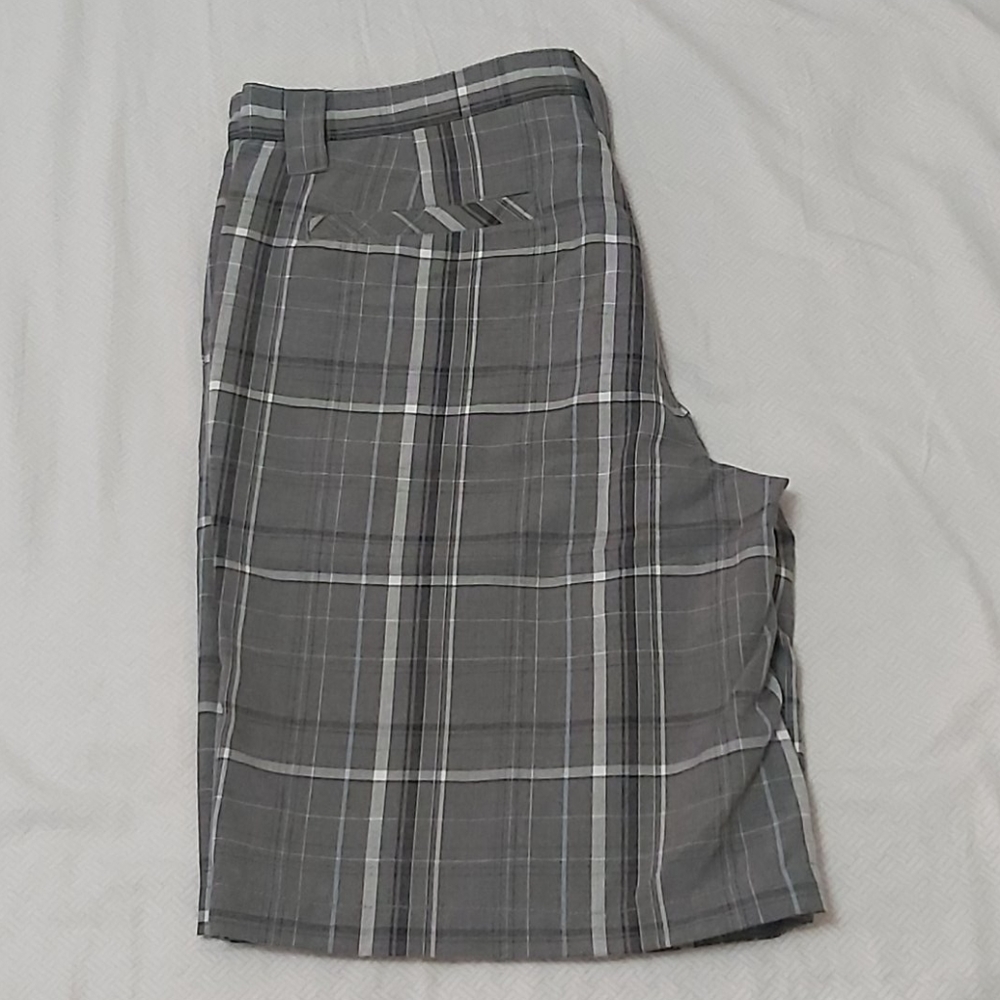 Nevada Mens Shorts - Picture 3 of 4